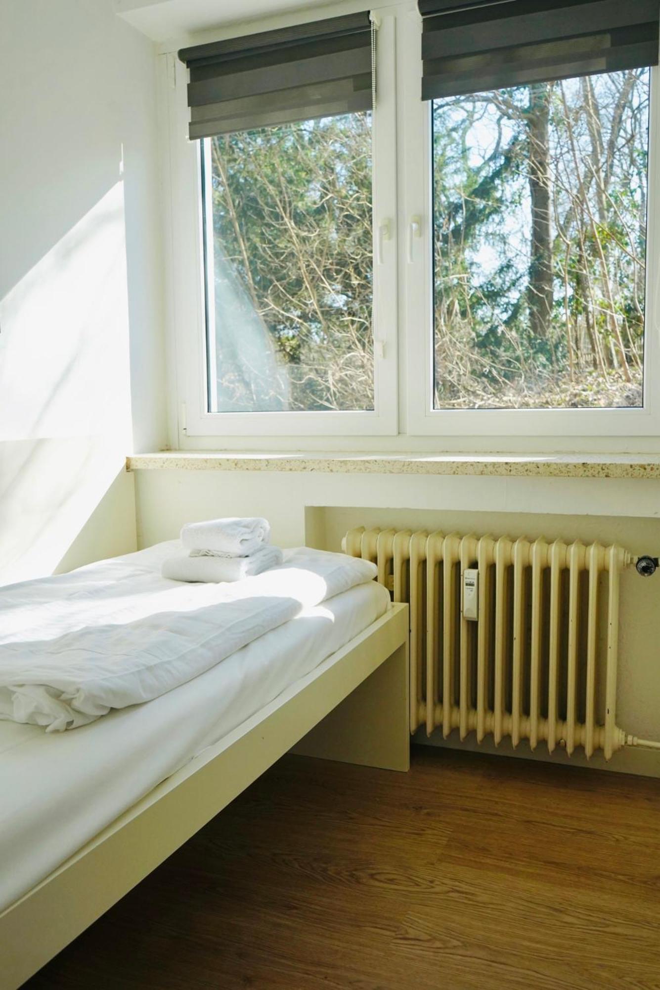 Kompaktes Apartment In Ruhiger Lage Wolfsburg Esterno foto